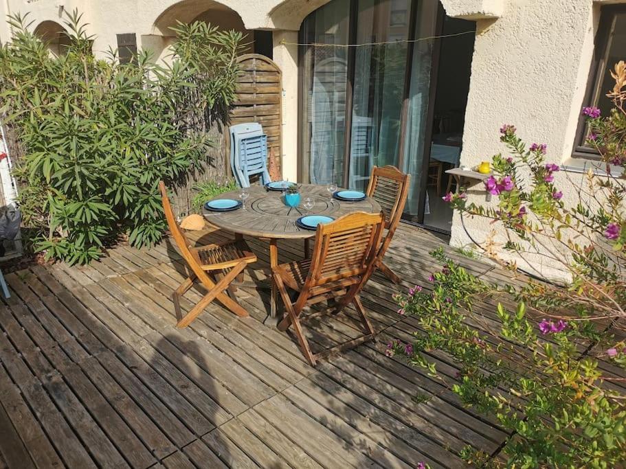 Appartement La Tranquillite, 2Mn A Pieds Mer Fréjus Exterior photo